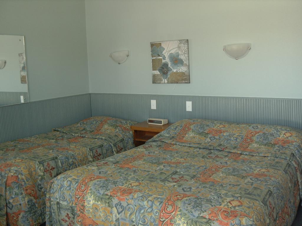 Travellers Rest Motel Bairnsdale Quarto foto